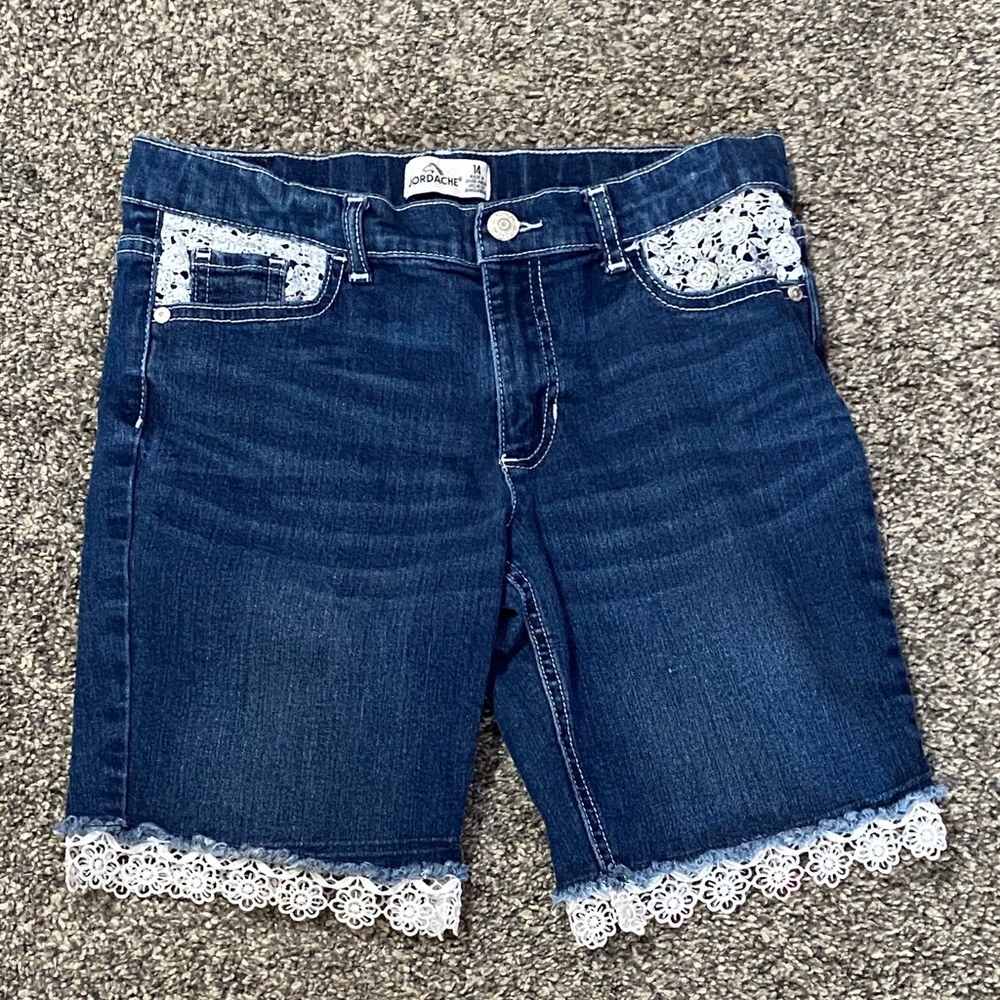 Jordache Blue Denim Lace Trim Bermuda Shorts Girls size 14